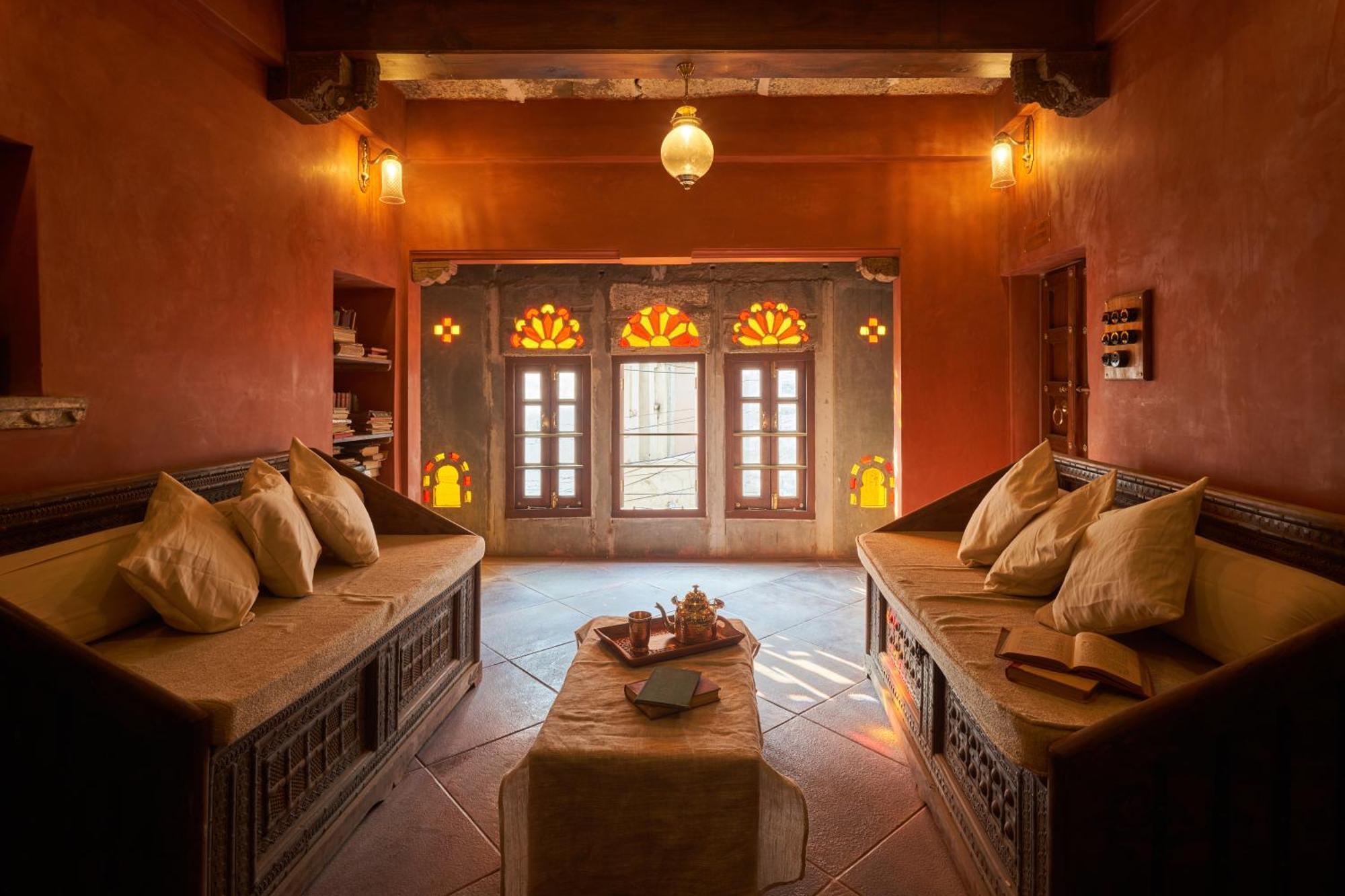 Kaladwas Lal Haveli Ξενοδοχείο Ουνταϊπούρ Εξωτερικό φωτογραφία